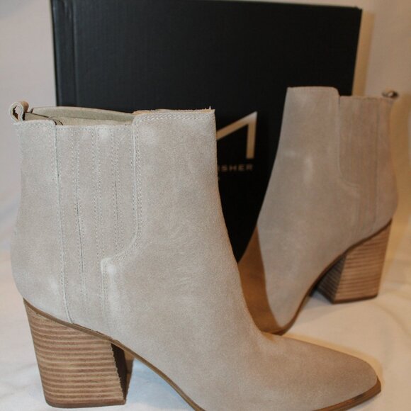 NIB MARC FISHER WOMEN'S OSHAY GRAY‎ SUEDE ZIP UP ANKLE BOOTS - Picture 4 of 7